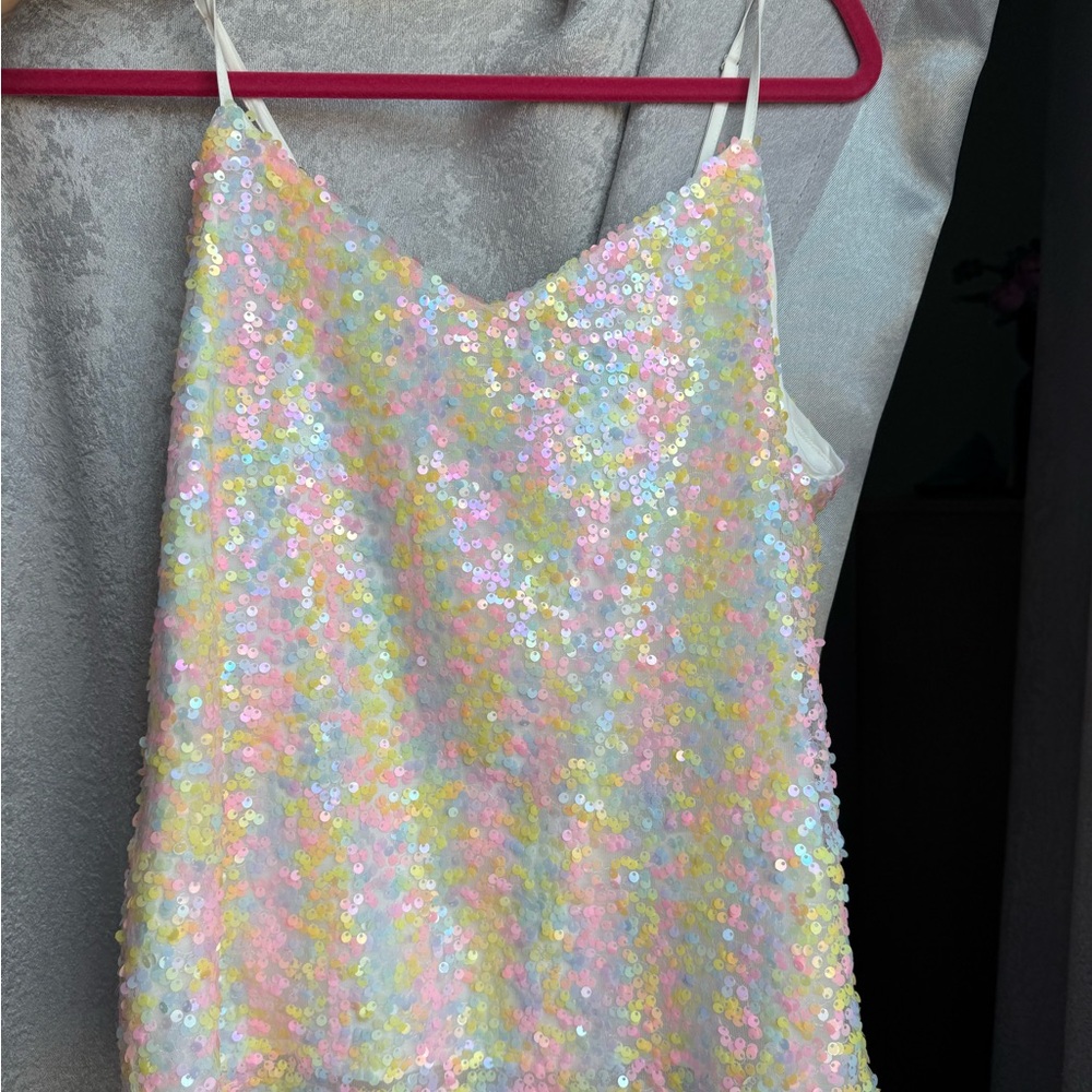Boutique Sequin Top nwt